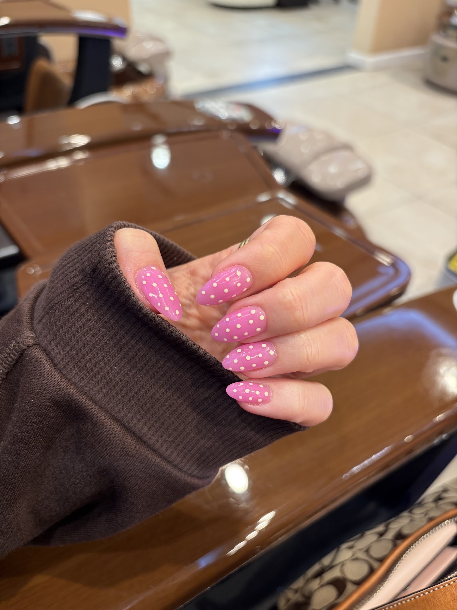 843 NAIL & SPA nail photo 3