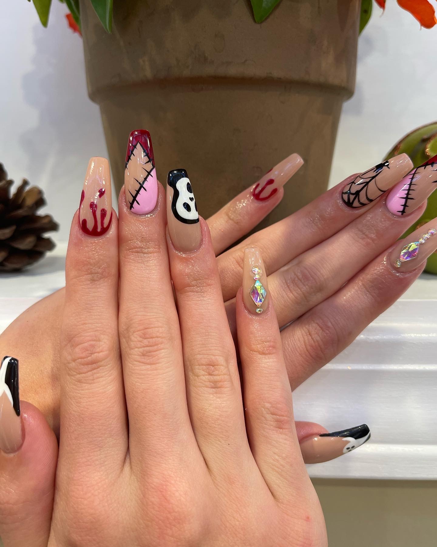 843 NAIL & SPA nail photo 7